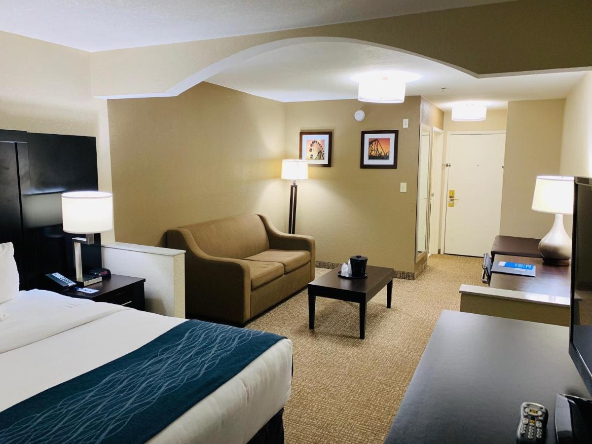 Comfort Inn&Suites Galleria Atlanta Dış mekan fotoğraf