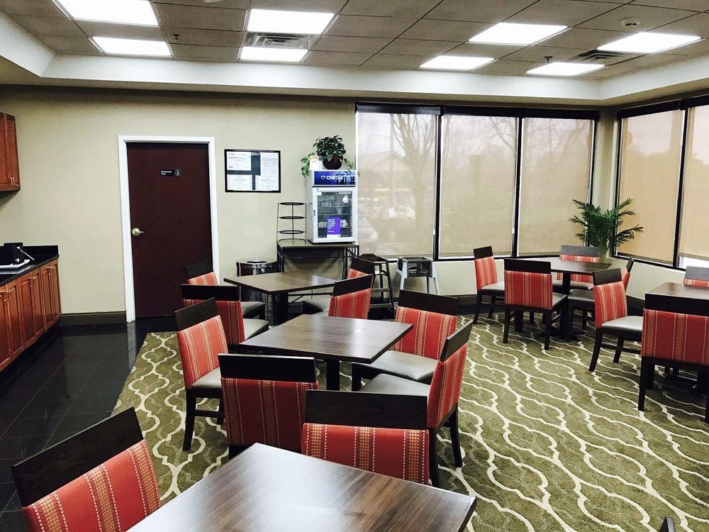 Comfort Inn&Suites Galleria Atlanta Dış mekan fotoğraf
