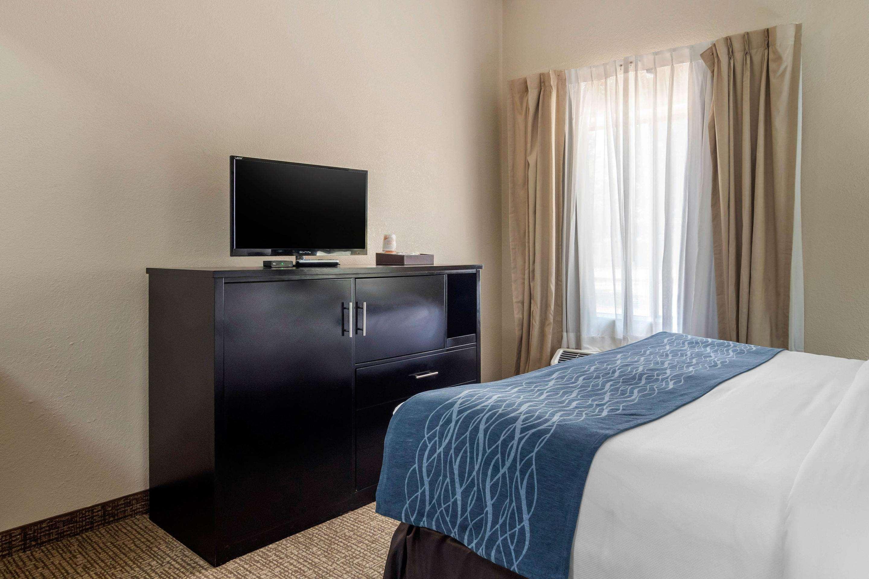 Comfort Inn&Suites Galleria Atlanta Dış mekan fotoğraf