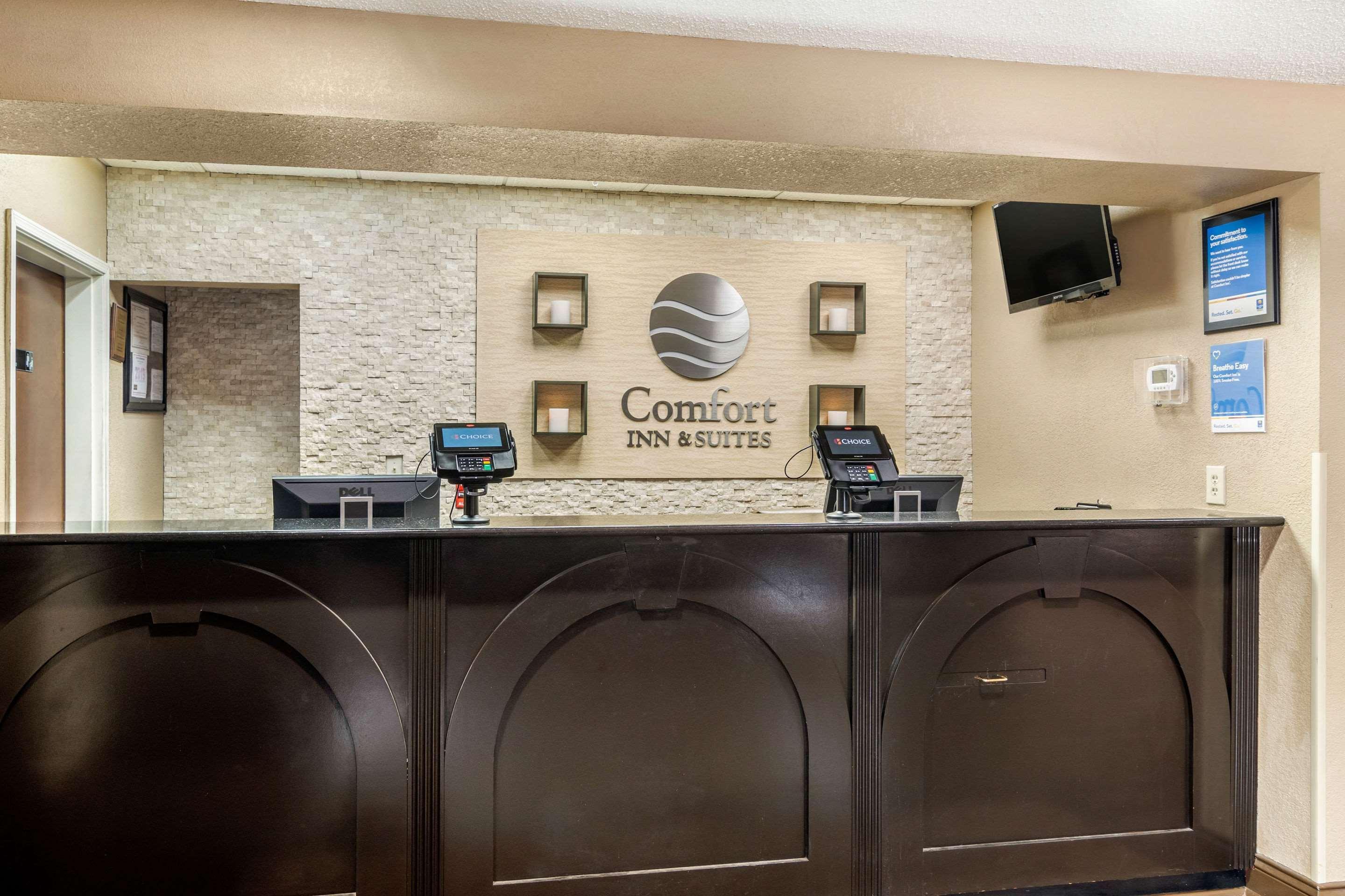 Comfort Inn&Suites Galleria Atlanta Dış mekan fotoğraf